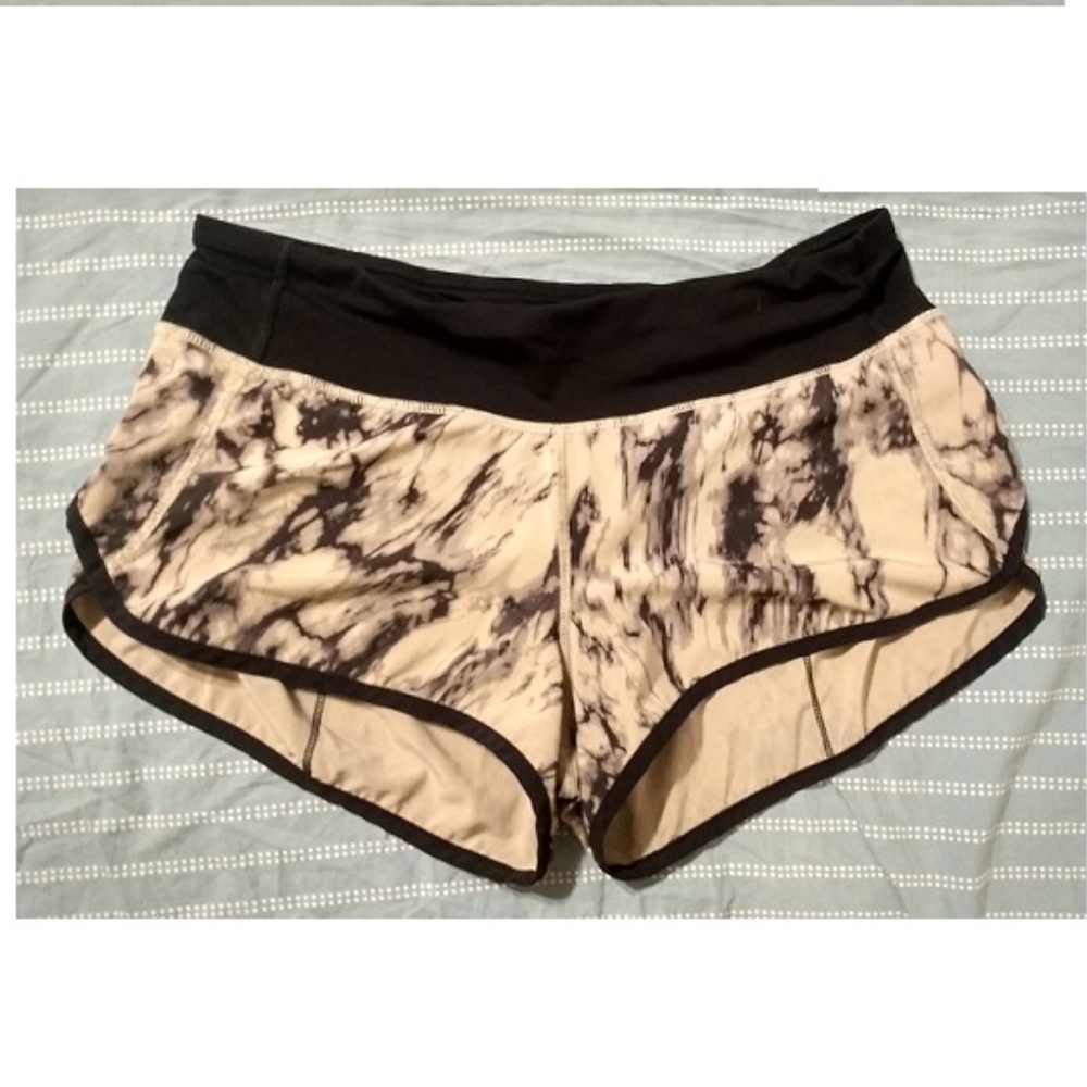 Lululemon speed shorts Size 6